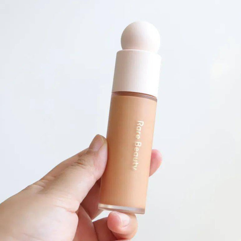 Base de Maquillaje Líquida de  - Luxury Skincare Products reseña y precio