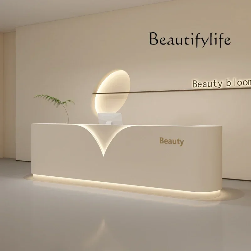 Nuevo S Color cálido estilo be - Luxury Skincare News reseña y precio