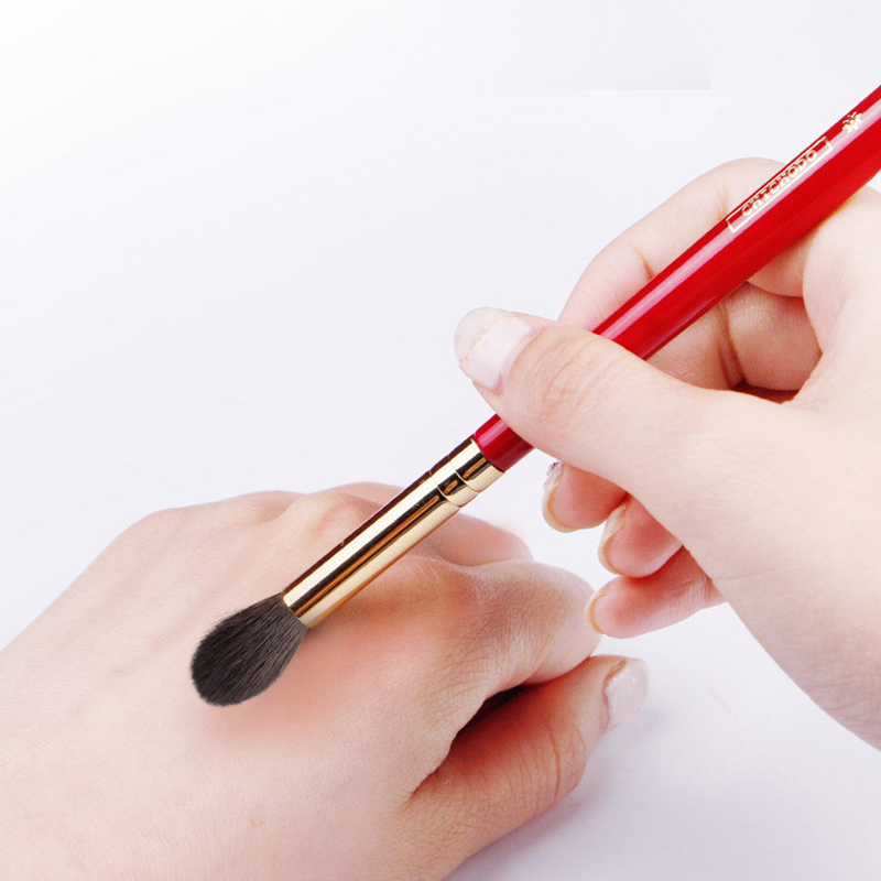 CHICHODO , Brocha de Maquillaj - Luxury Skincare Products reseña y precio